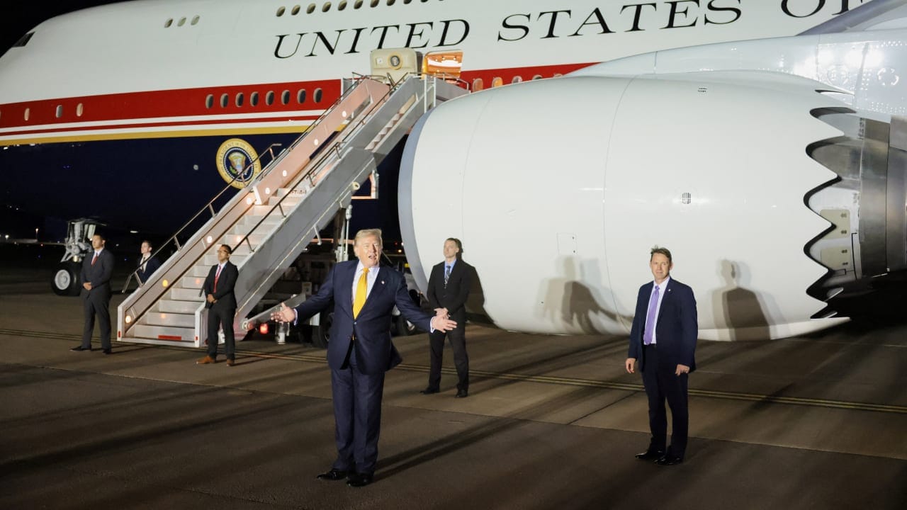 СМИ: Трампа тайно вывезли из Турции в грузовике из-за иранской угрозы