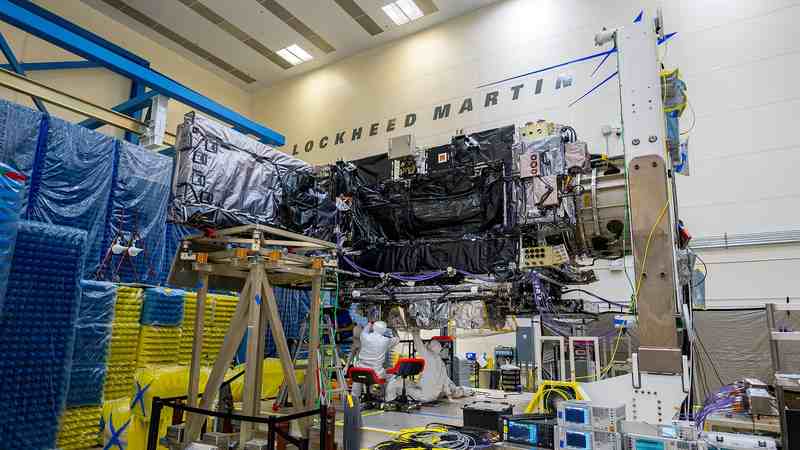 Спутник GOES-U, собранный Lockheed Martin